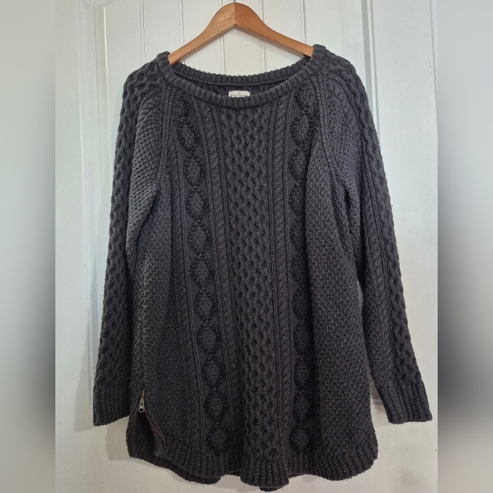 L.L. Bean Charcoal Gray Cable Knit Crewneck Sweater